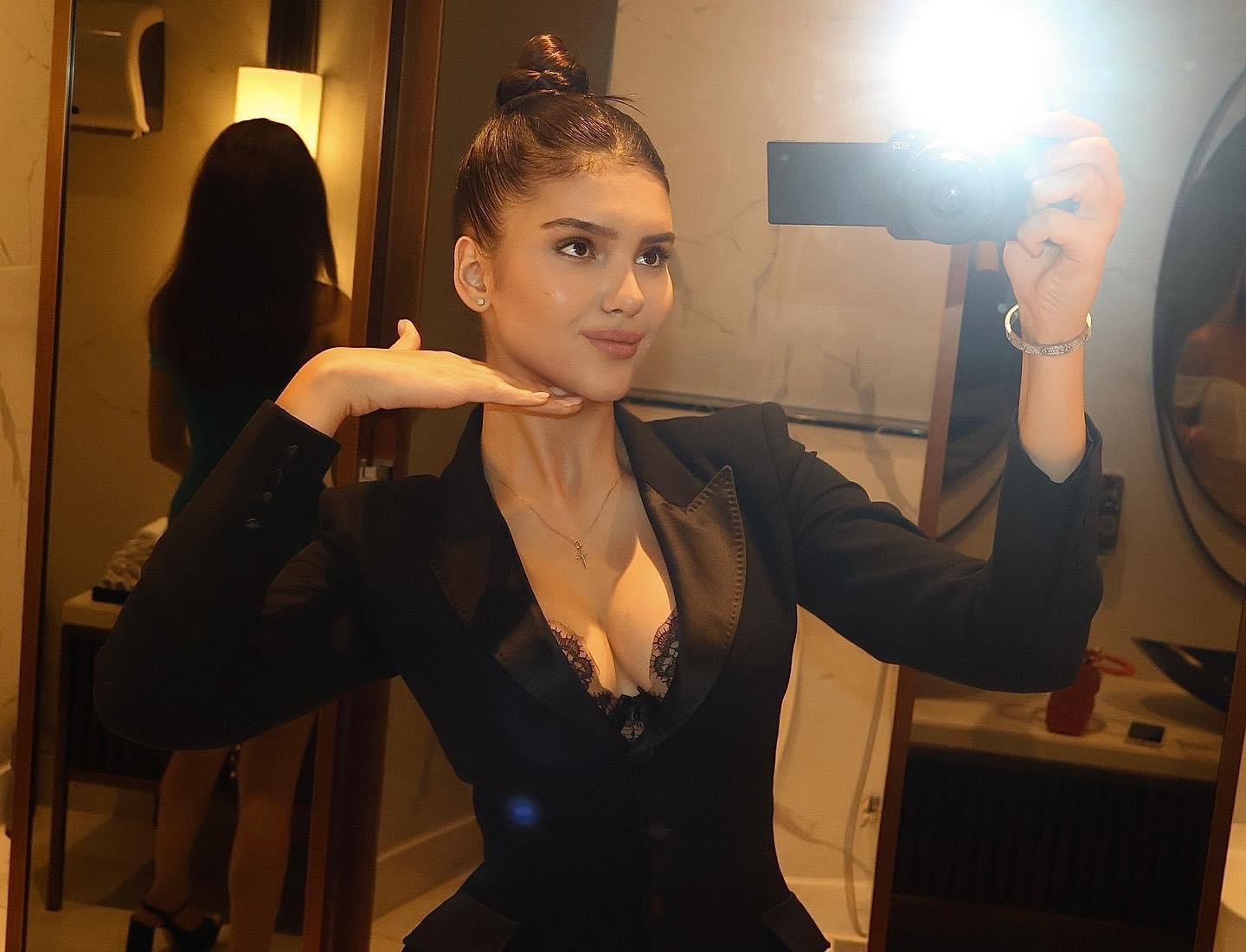 Miss International 2024: що відомо про дівчину, яка представить Україну на конкурсі (фото)