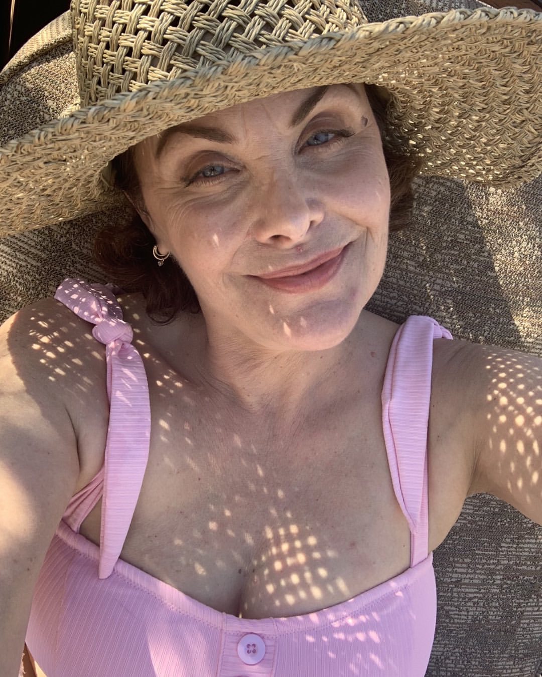 Как сегодня выглядит главная красавица-сердцеедка из "Твин Пикс" (фото)