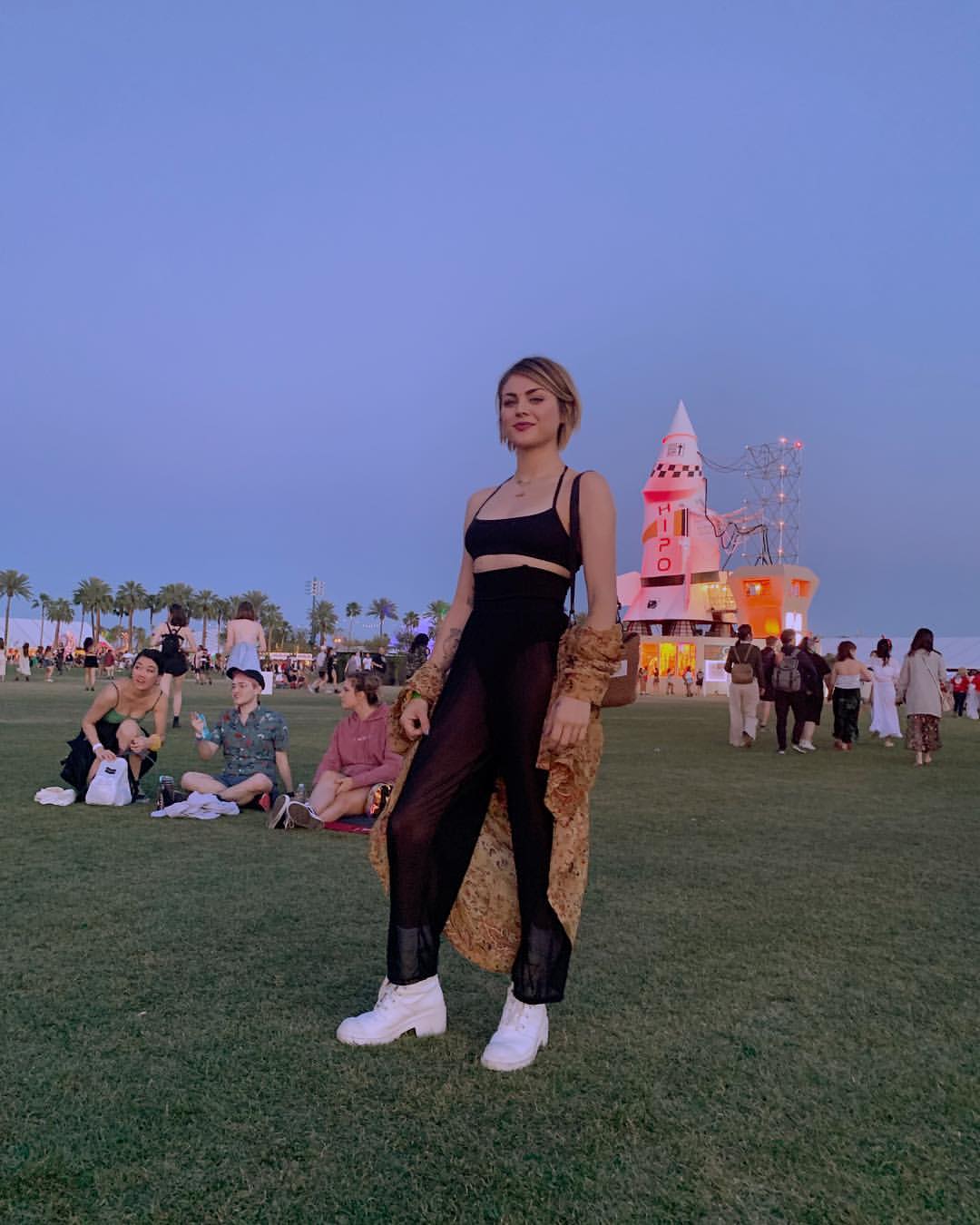 Дочь Курта Кобейна впервые стала мамой: нежное фото малыша