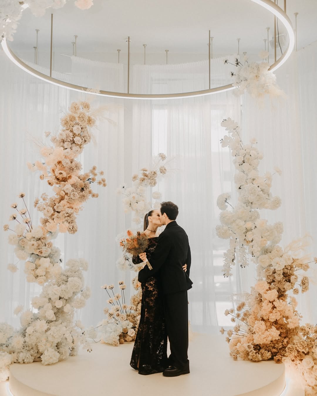 Фролова, Козловський та інші. Українські зірки, які відгуляли весілля у 2024 році