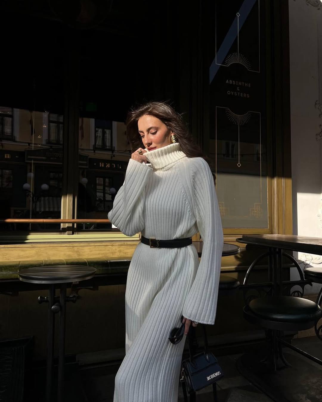 Які сукні носити взимку: прості та стильні варіанти