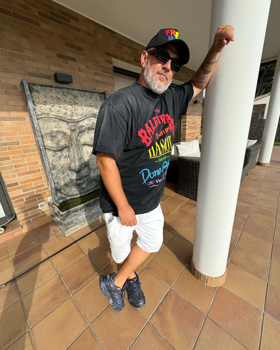 Украинский рэпер объяснил, почему ему жаль Потапа, которого он называл "барселонской ТрО"