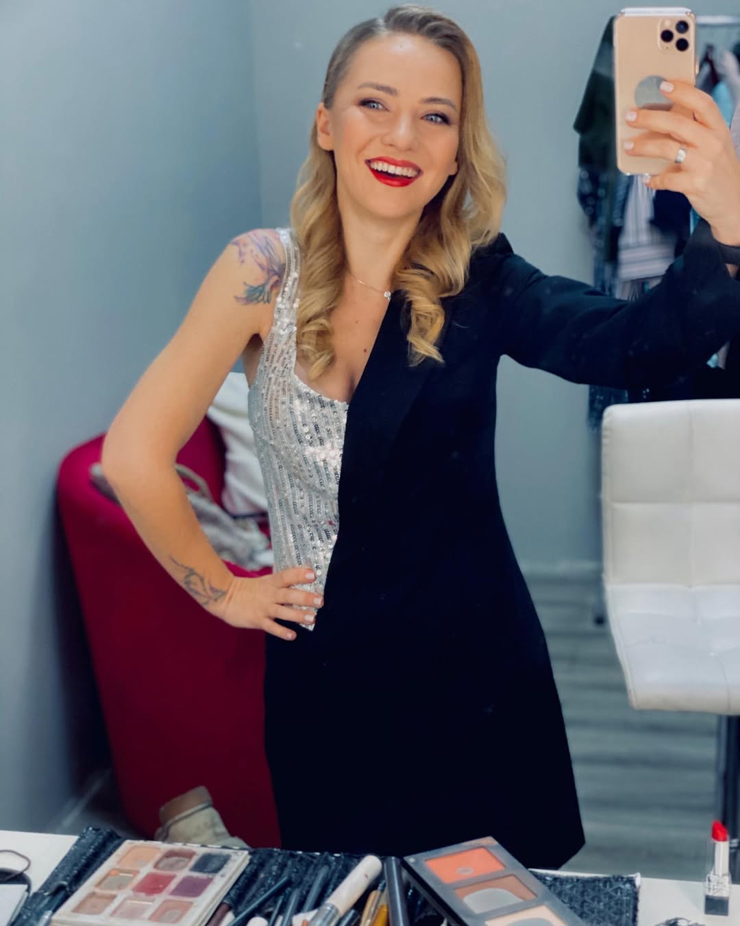 Відома українська ведуча розлучилася з чоловіком після 12 років шлюбу