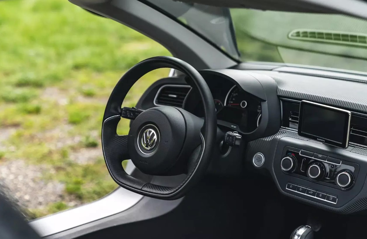 На продажу выставили редкий Volkswagen с рекордно низким расходом топлива