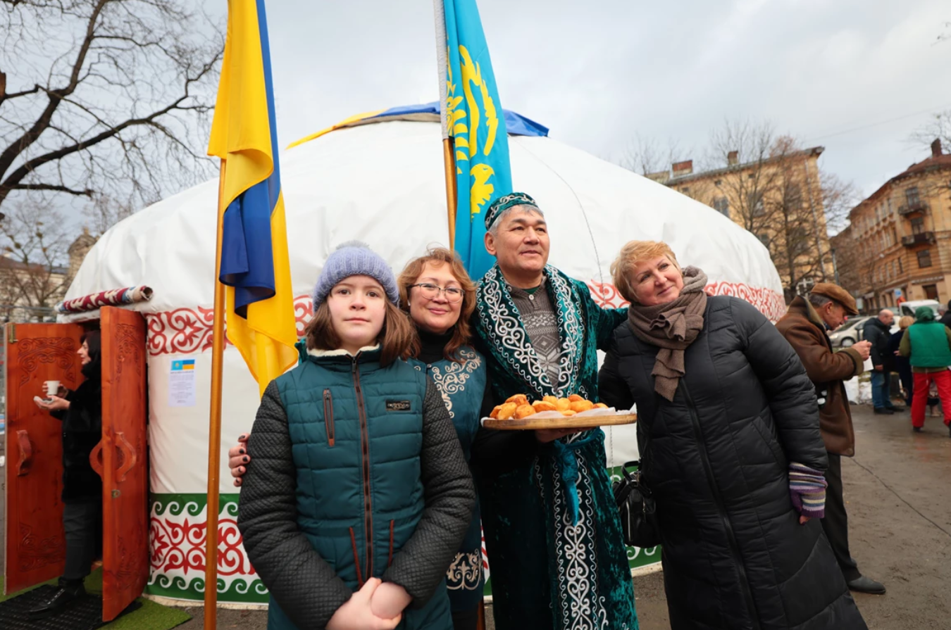 У Львові відкрили четверту в Україні "юрту незламності": як вона виглядає