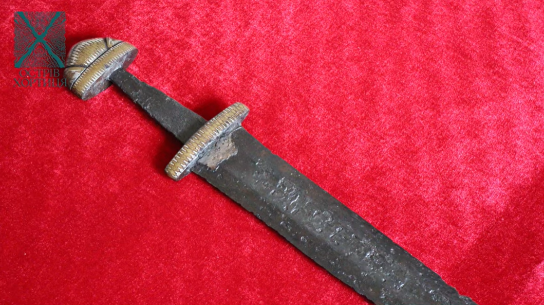 В музее "Хортица" рассказали о мече Святослава, найденном на месте последней битвы князя (видео)