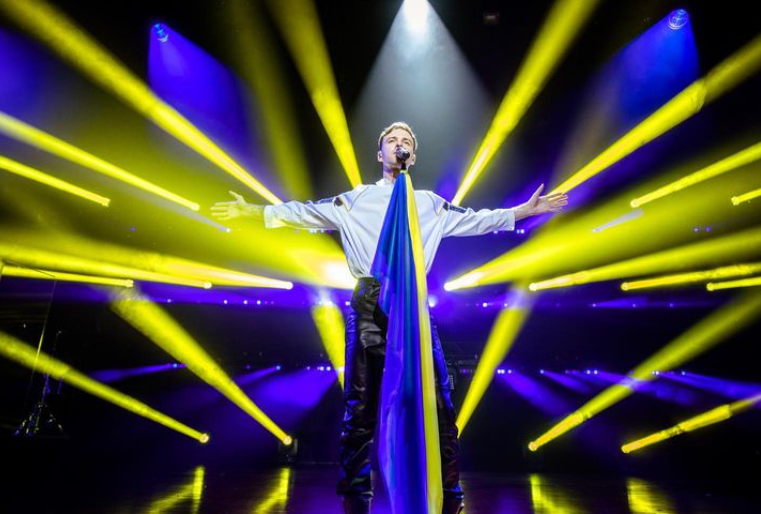 Макс Барских показал трогательное видео из своей школы в Херсоне