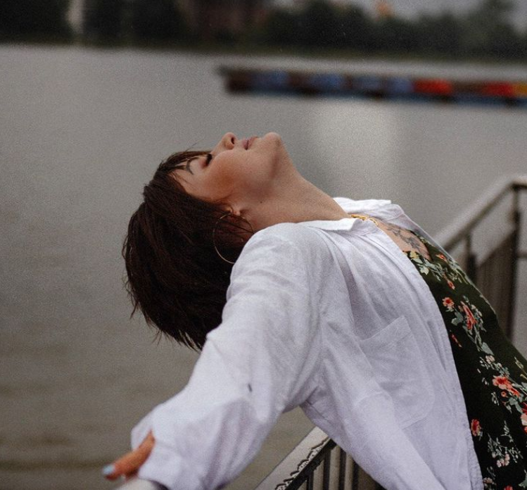 Одночасно з сином боролись за життя: українці прощаються з відомою блогеркою