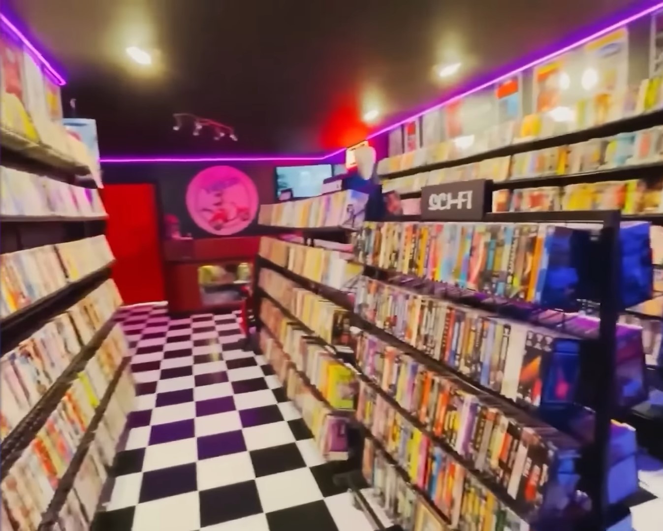 Самые странные дома в мире: вы будете поражены зданиями, в которых живут люди