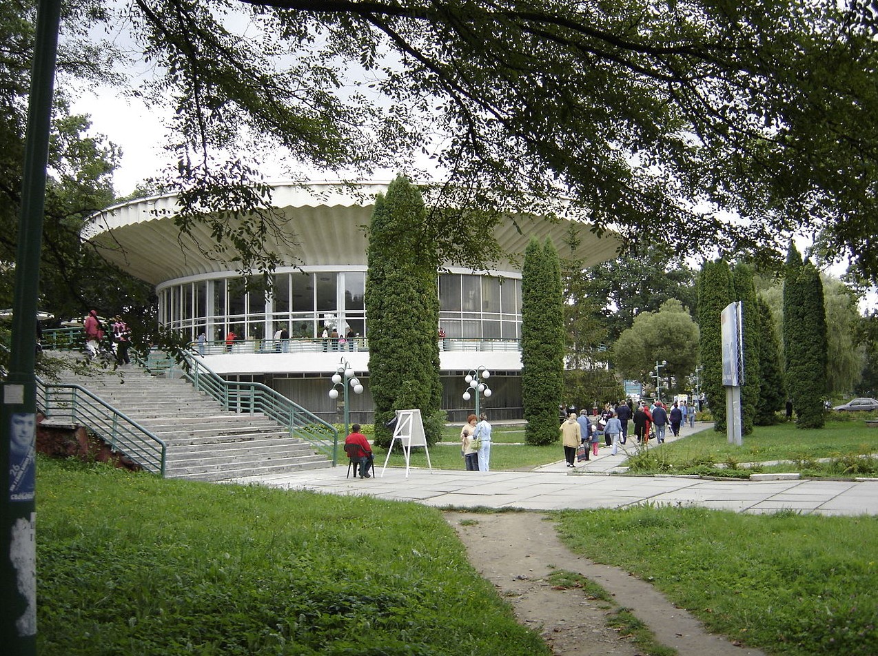 Трускавець та Східниця. Які курорти західної України працюють під час війни