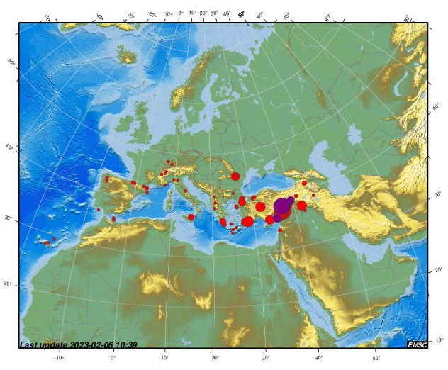В Турции произошло еще одно мощное землетрясение