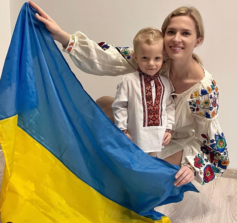 "Я очень хотела домой": Актриса Анна Гресь о жизни за границей и возвращении в Украину