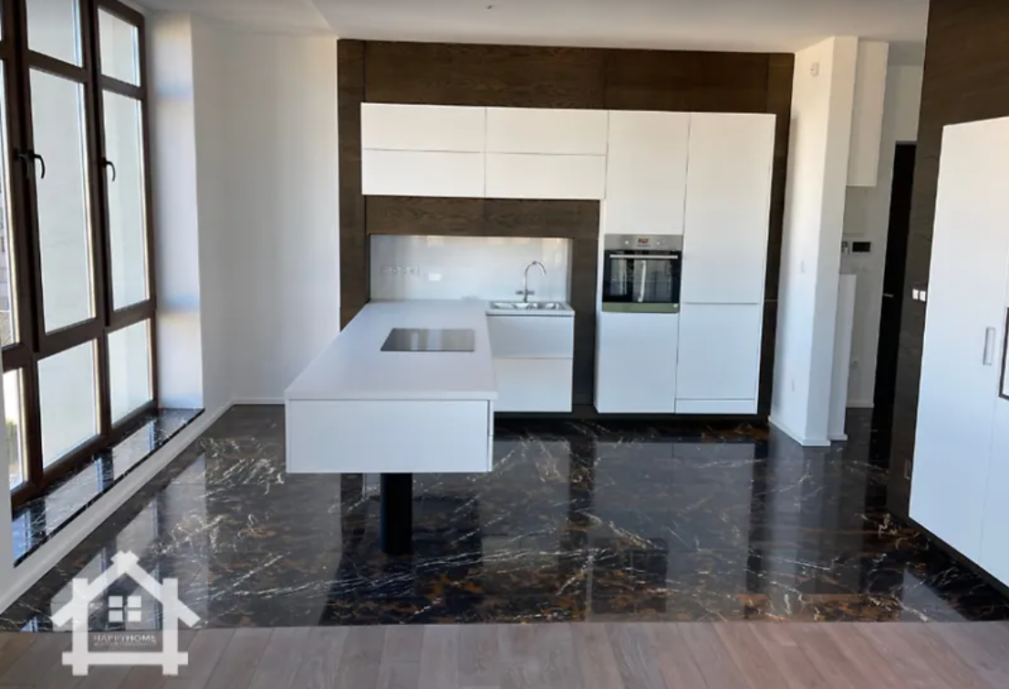 У Львові за 37 мільйонів продають VIP-квартиру з "гарним краєвидом": як виглядає житло