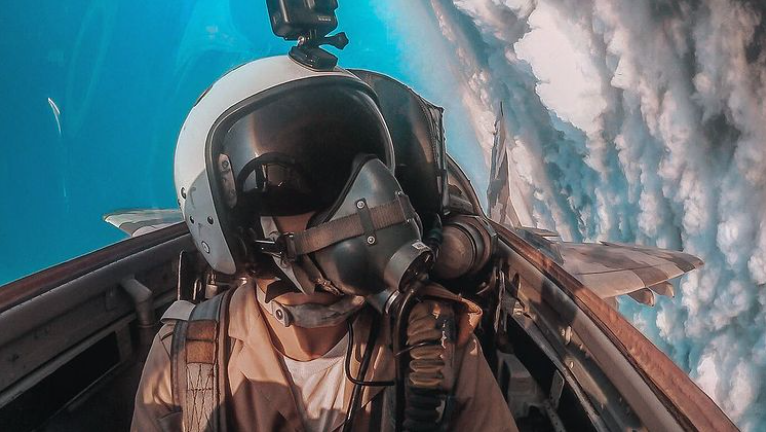 На висоті: молодий герой-ас Karaya розповів про повітряні бої та звернувся до українців (відео, фото)