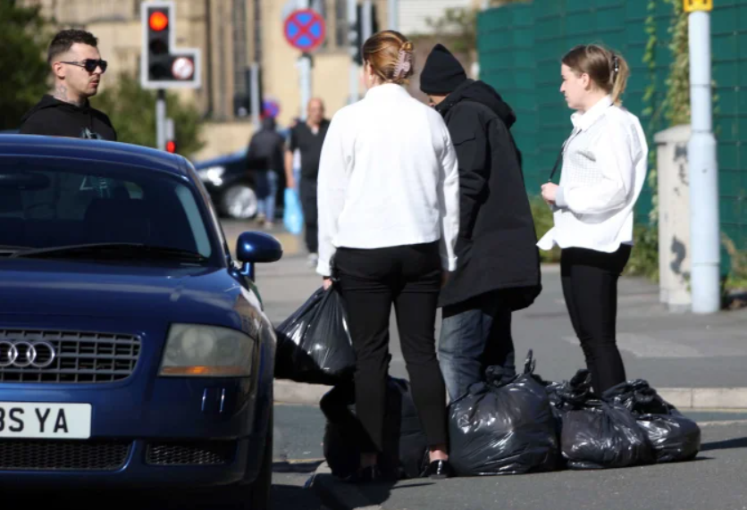 "Поводився наче з собакою": українка розповіла про сварку з британцем, який пішов від дружини з дітьми