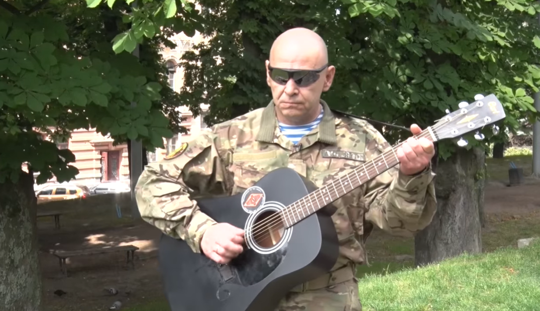 Умер автор хитов об АТО и ветеран четырех войн Александр Рожко: его песни слышала вся Украина