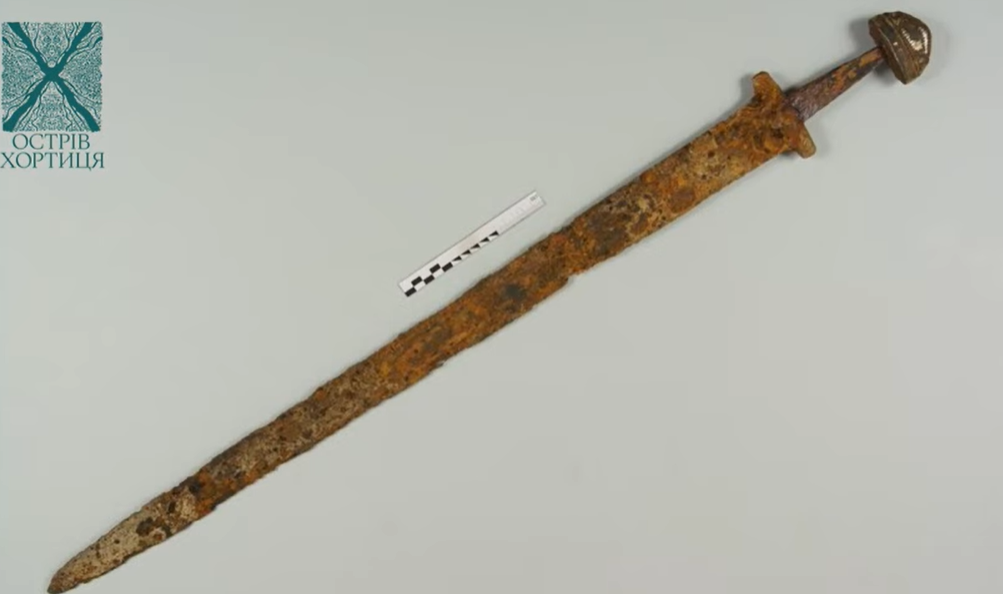 В музее "Хортица" рассказали о мече Святослава, найденном на месте последней битвы князя (видео)