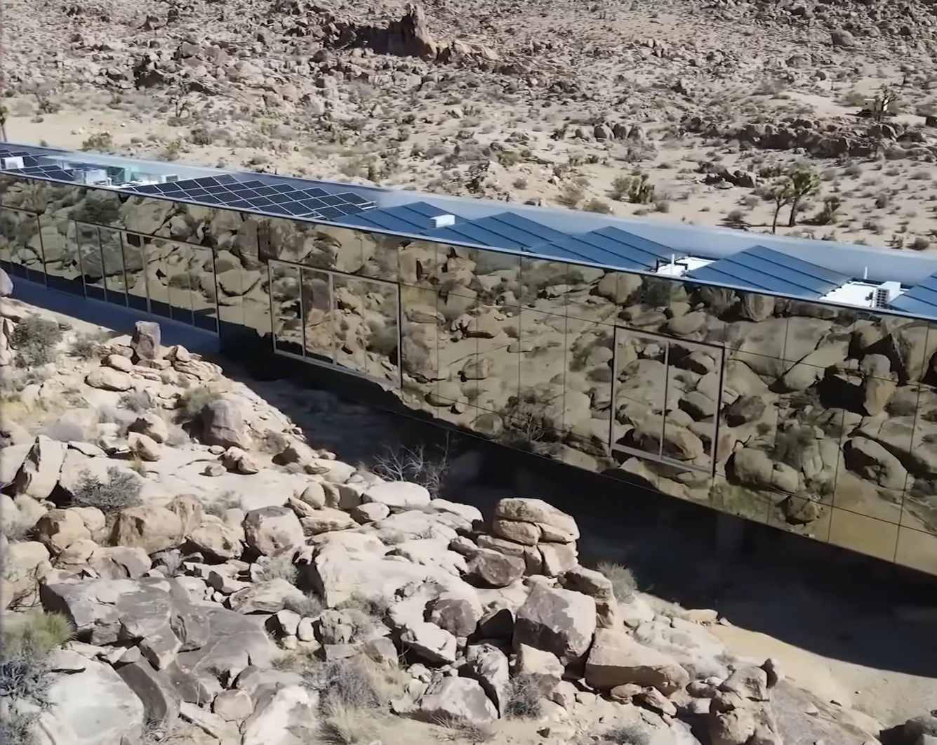 Самые странные дома в мире: вы будете поражены зданиями, в которых живут люди