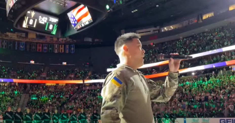 "Я дуже злий": американець зібрав для захисників України 100 тисяч доларів, і привіз особисто