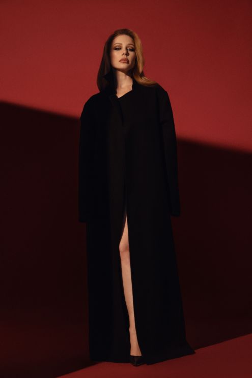 Страстная Тина Кароль снялась в женственной фотосессии для Vogue