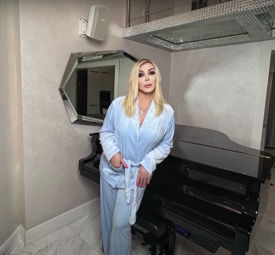 Ирина Билык показала свой дом после того, как там жили оккупанты: "уцелел только рояль"