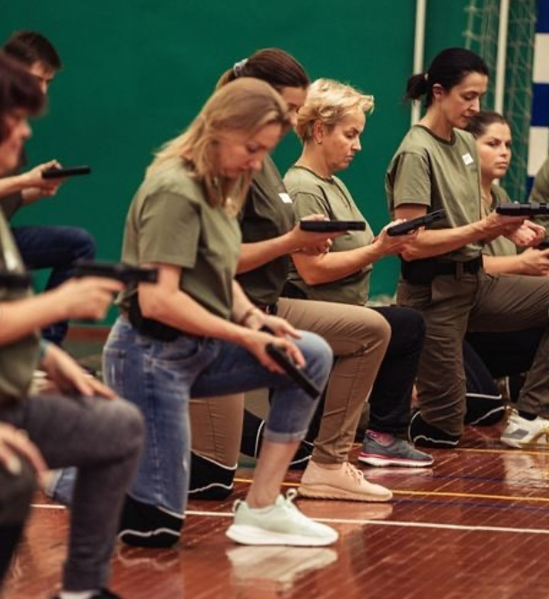 Александр Педан прошел курс подготовки населения во время войны: зовет на новый набор (фото)