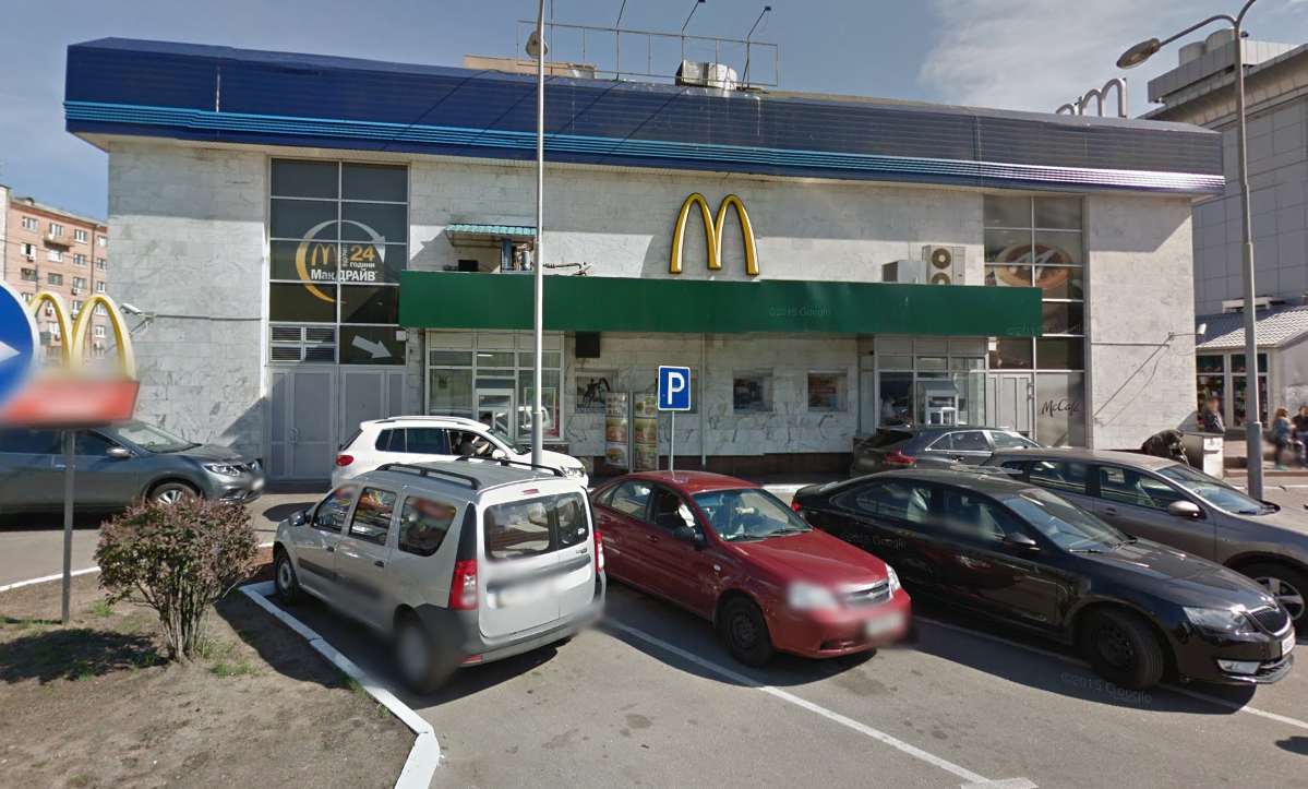 Знаковое место. В Киеве открыли легендарный McDonald's: что известно