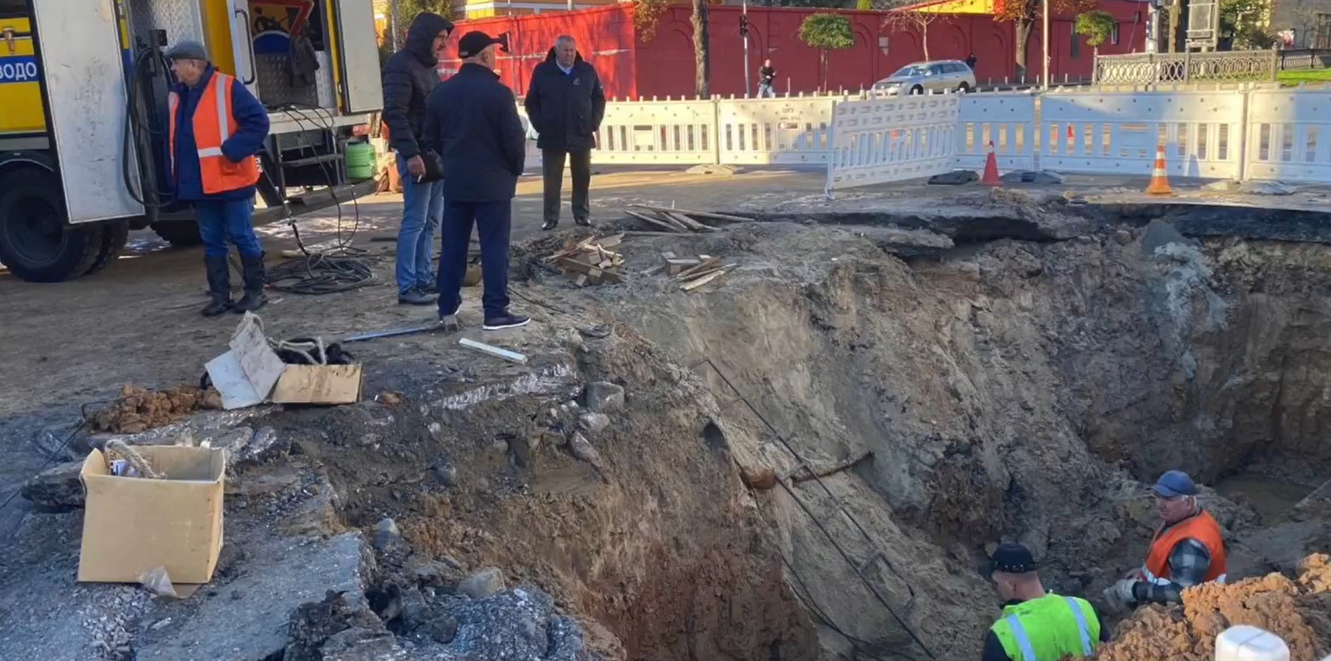 Кличко рассказал о мужественной киевлянке, которая помогает справиться с последствиями ракетных ударов РФ