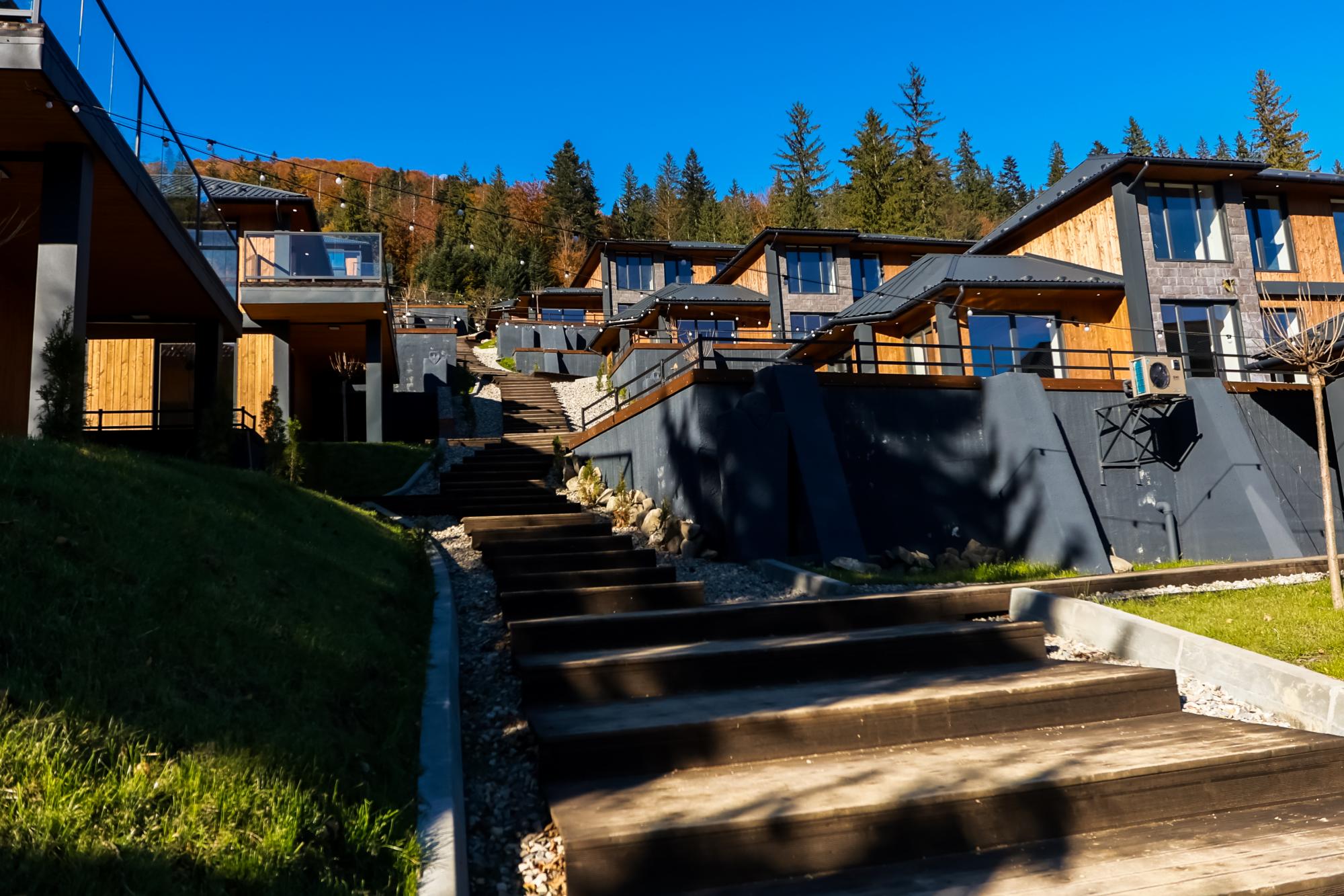 Красота гор и комфорт: где отдохнуть и что посмотреть в Микуличине