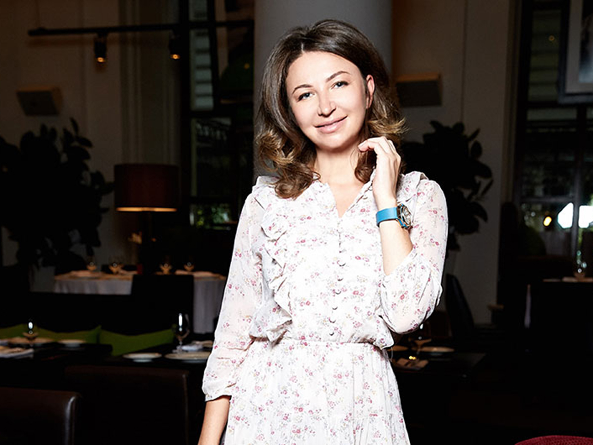 Мать Илона Маска выступит на одной сцене с россиянками: разгорается скандал