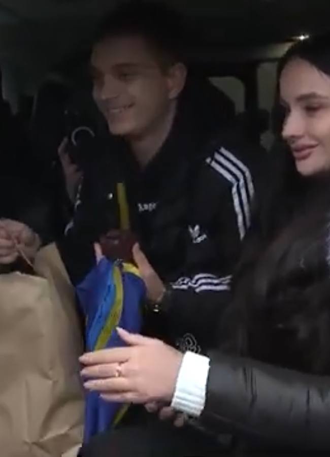 Похищенный из Мариуполя Богдан Ермохин отмечает 18-летие на родной земле