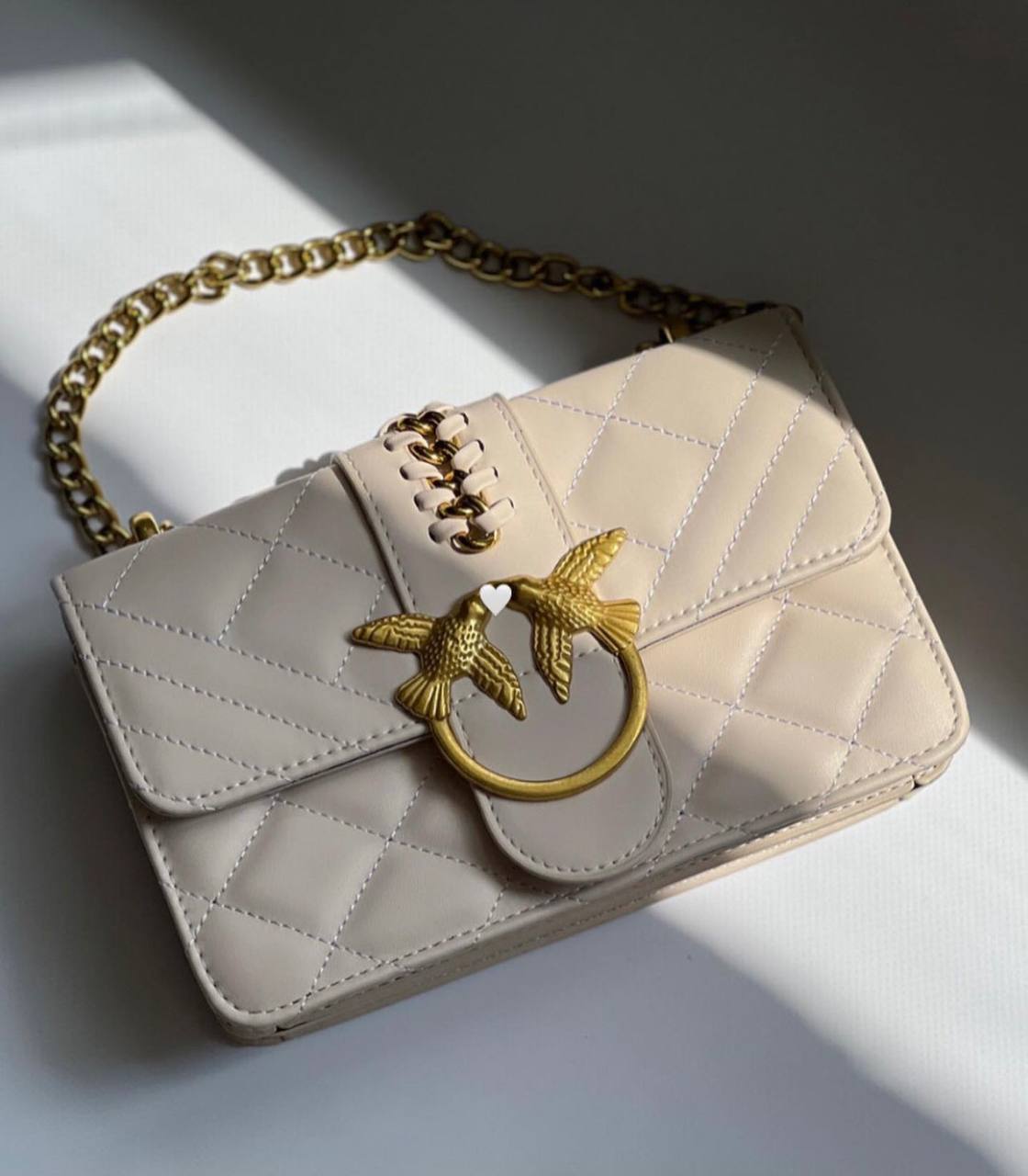 Наймодніші сумки осені 2023: зроби свій образ ідеальним