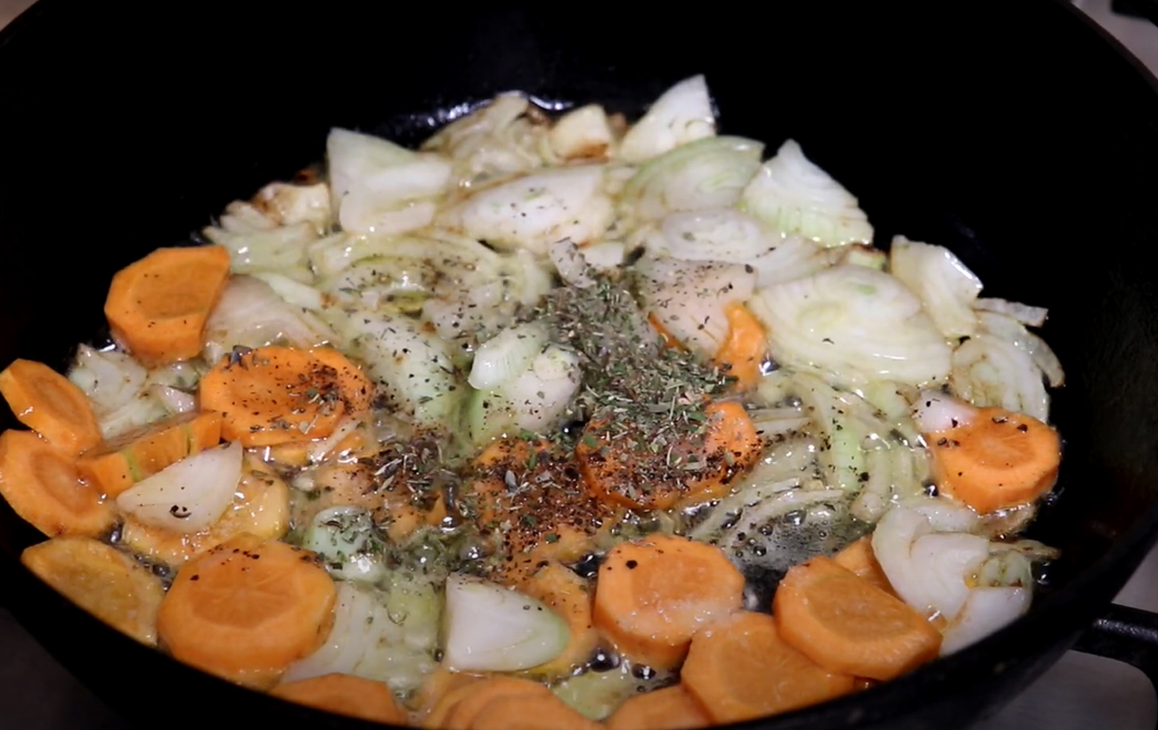 Турецький суп-пюре: рецепт швидкої та корисної страви з сочевиці