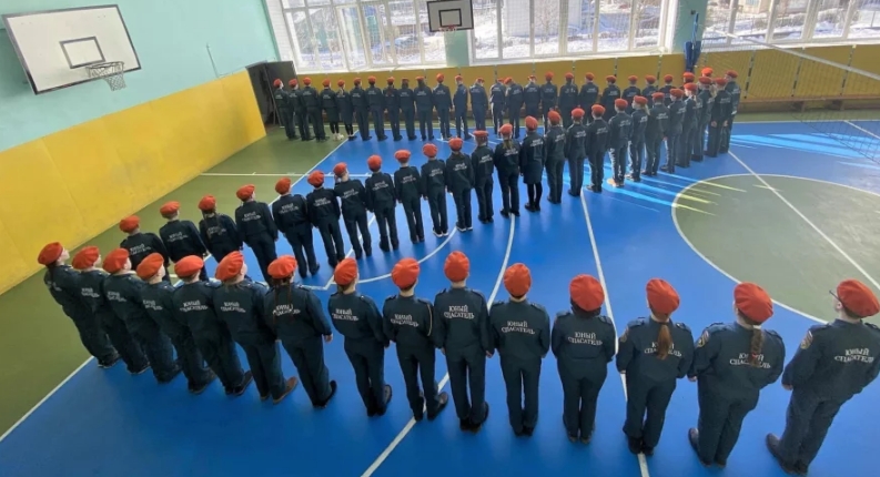 Методи НКВС і павлики морозови: у Росії "промивають" мізки дітям у садочках