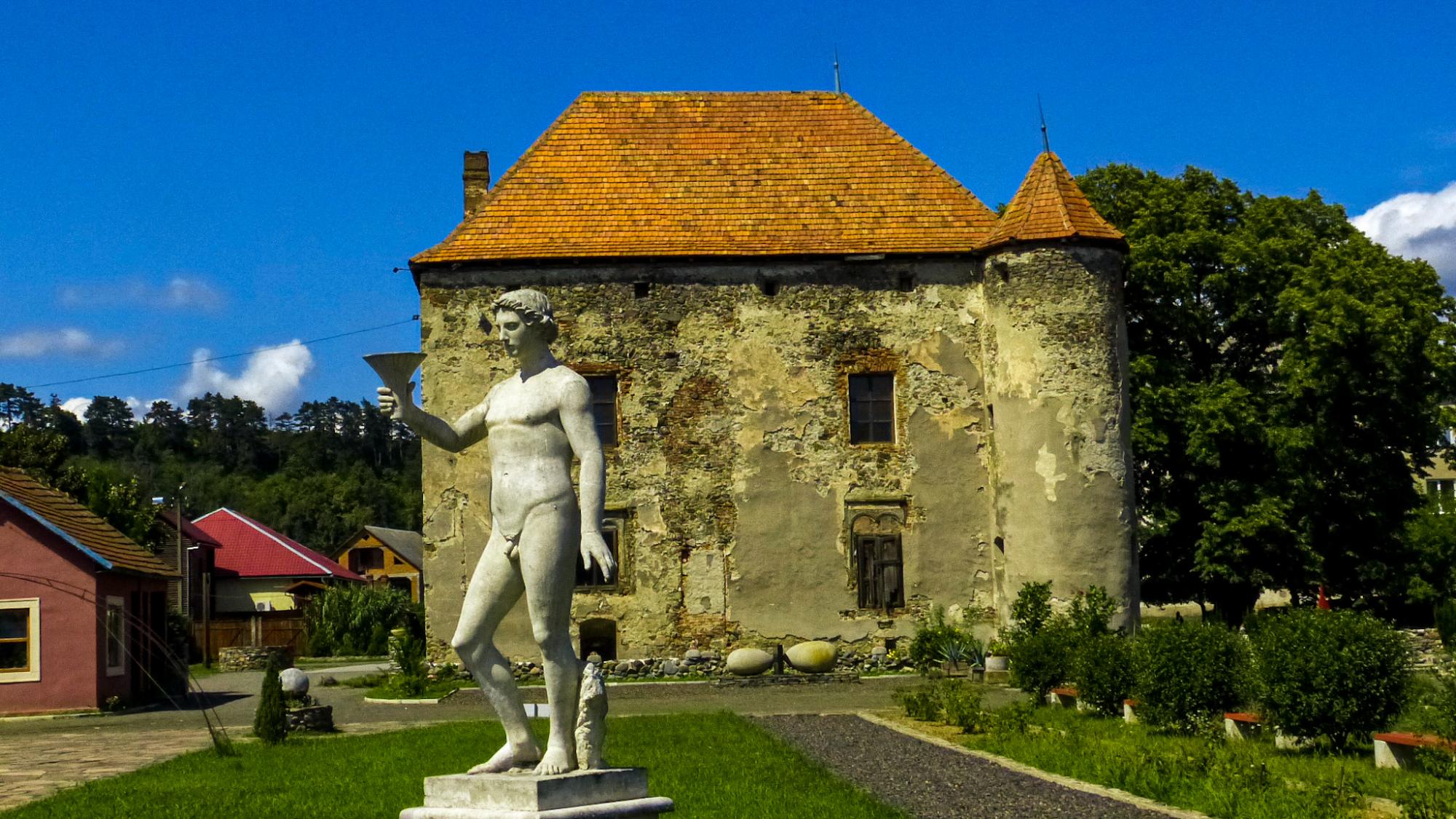 Главные "жемчужины" Карпат. Что стоит знать о ценах и инфраструктуре, собираясь в путешествие