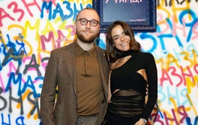 Художница Морозюк отреагировала на скандал вокруг жениха Гринкевича и его отца-коррупционера