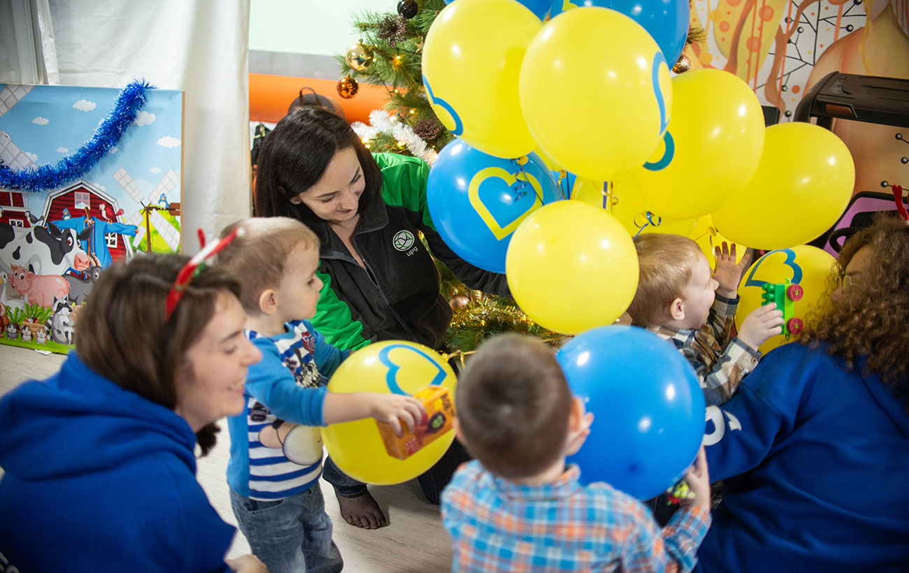 Более 17 000 оказанных медицинских услуг: АЗК UPG и FRIDA Ukraine продолжают помогать гражданским