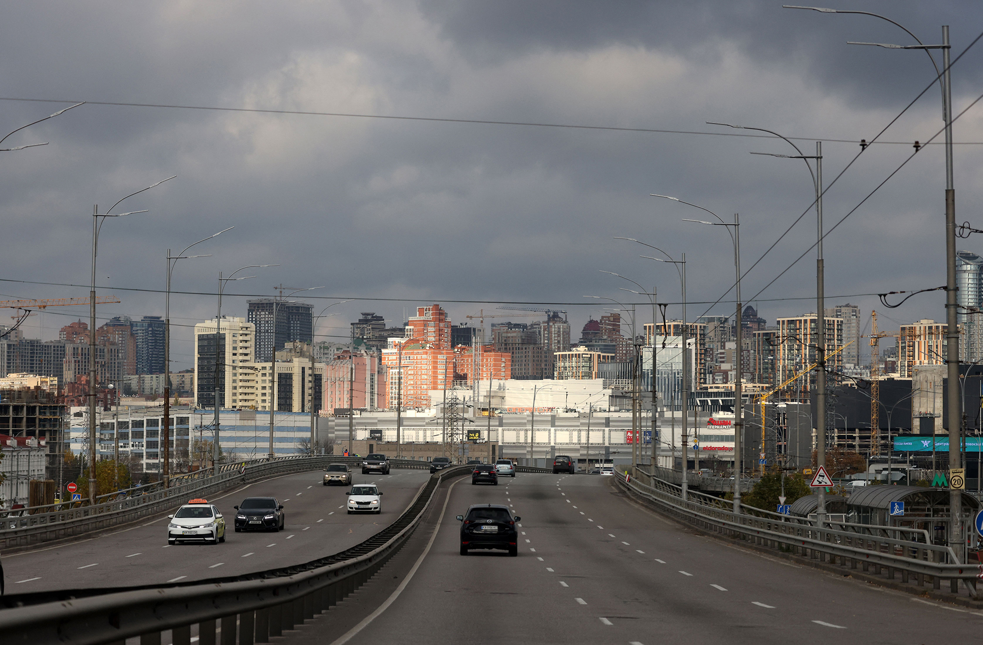 Что такое гидроудар: осенняя опасность для автомобиля