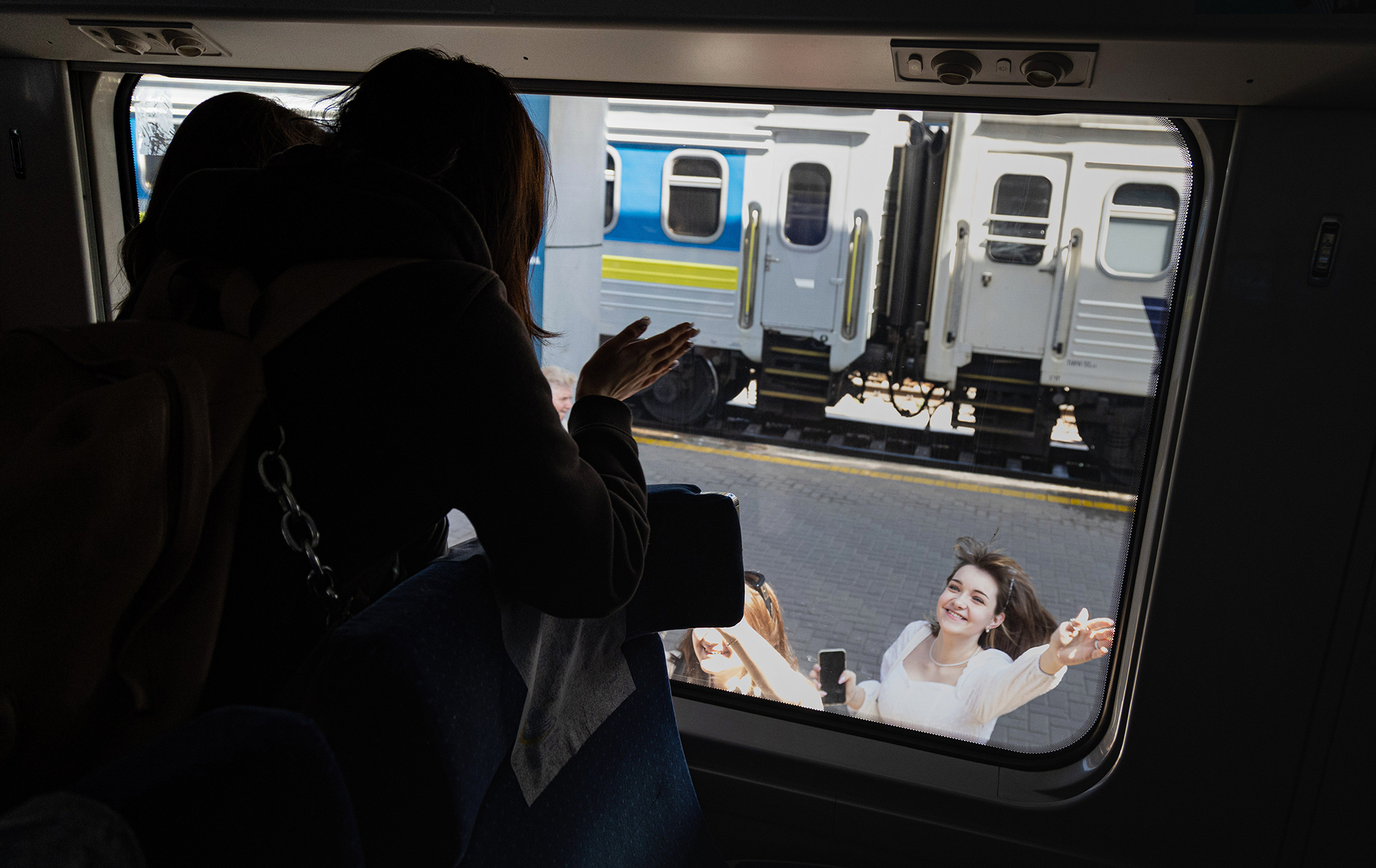 Дорога додому. Як повернути в Україну біженців з-за кордону