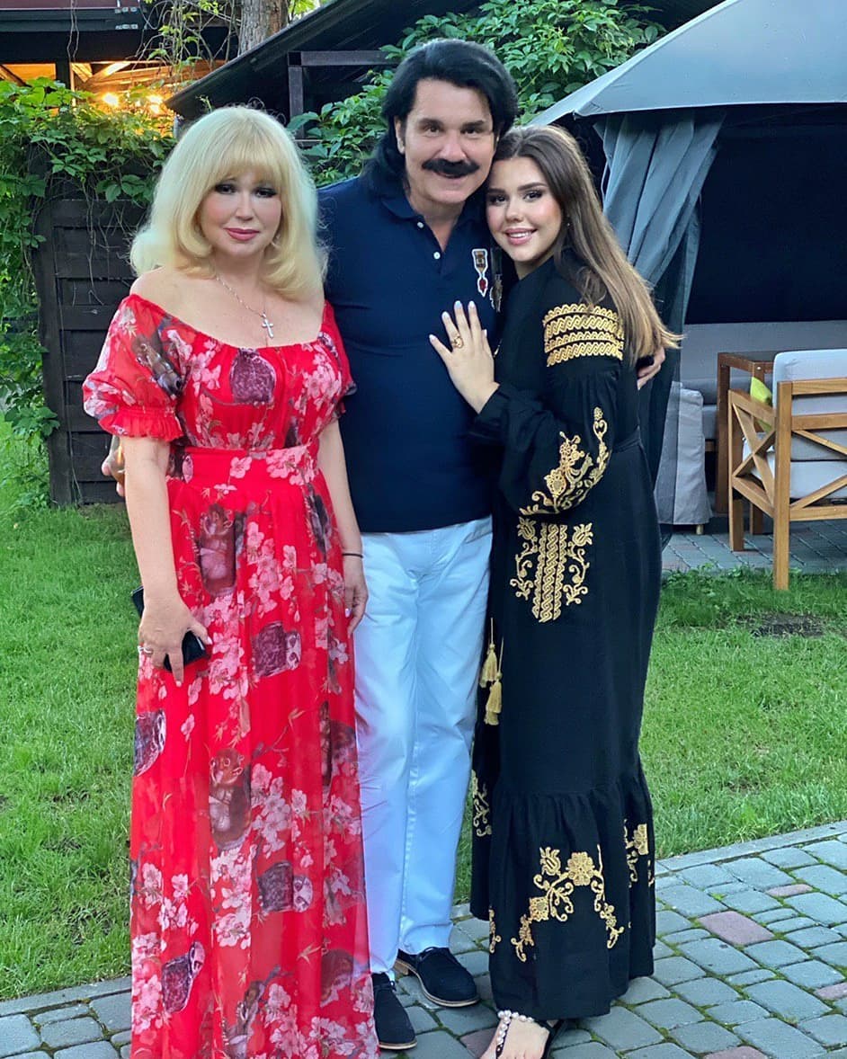 "Разом майже 9 років": донька Зіброва чесно зізналася, чому відклала весілля з коханим-бізнесменом