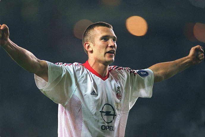 Артем Довбик номінований на "Золотий м'яч". Мессі і Роналду у списку немає