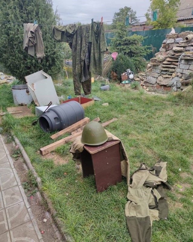 Даже ношеные женские трусы: как "вторая армия" позорилась в Изюме (видео)