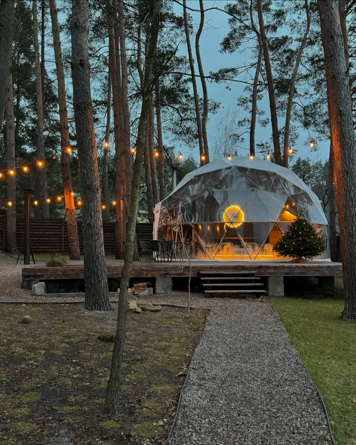 10 заміських будинків і комплексів для відпочинку під Києвом: скільки коштує оренда та як дістатися