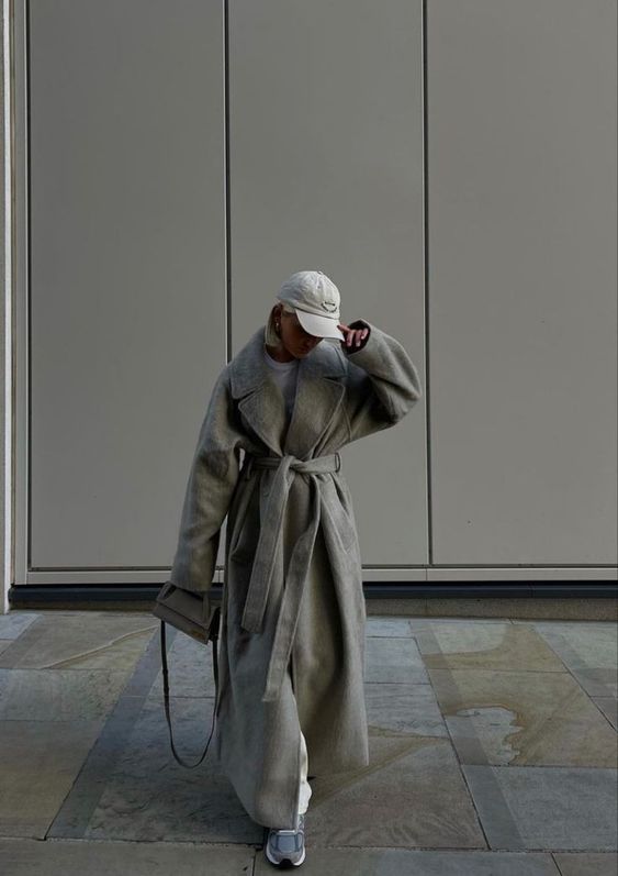 5 найбільш трендових фасонів пальто 2023-2024. А який подобається вам? (фотоприклади)