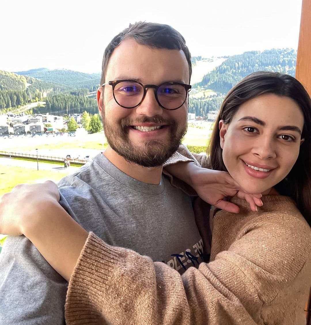 Екс-наречений Раміни прокоментував її нові стосунки з військовим