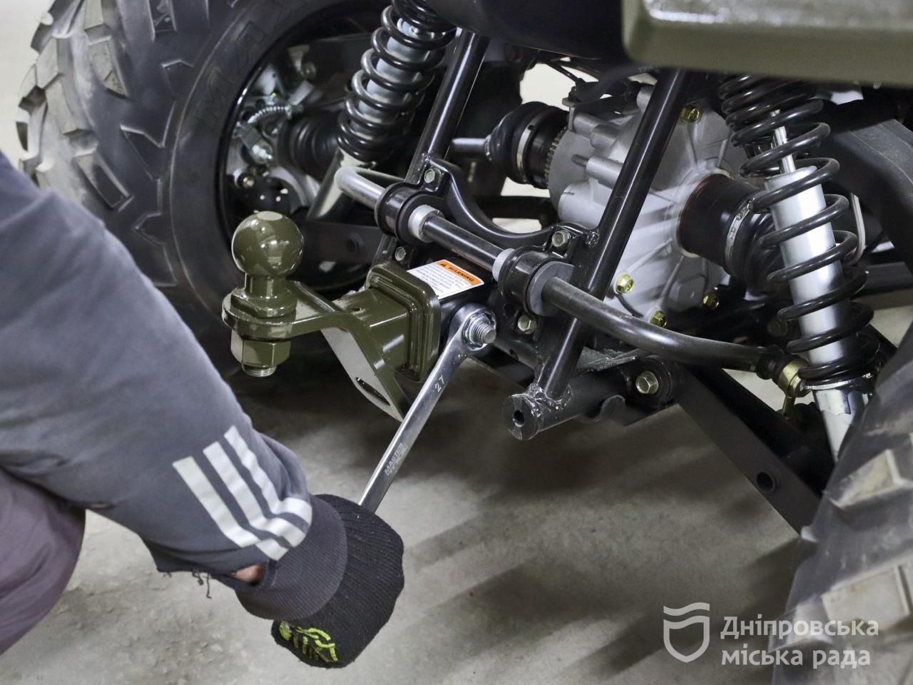 Дніпро замовив для Сил оборони сотню квадроциклів