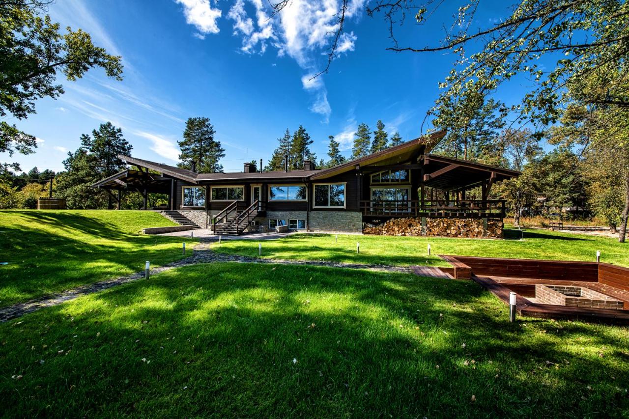 В окружении леса и воды. Уютные загородные комплексы возле Киева для отдыха на уикенд