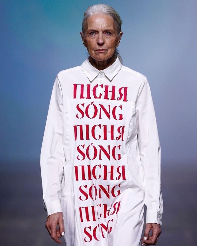 Футболка "як у Зеленського": як у світі поширюється тренд на все українське (фото)