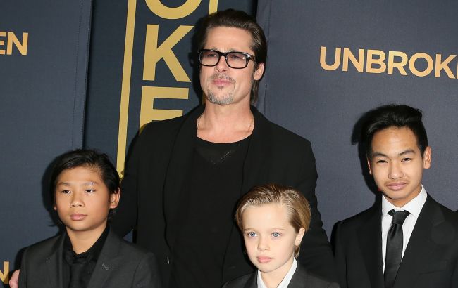 Доньці Джолі і Пітта не вдалося відмовитися від прізвища батька. І ось чому