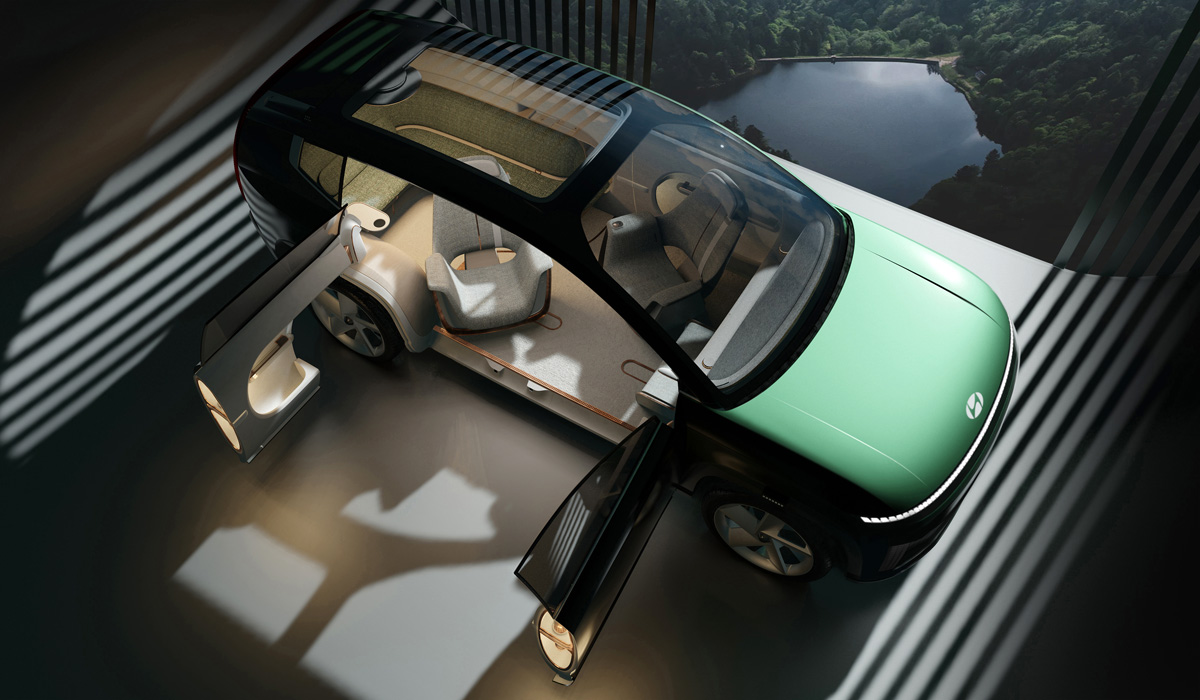 Без руля и с диваном в салоне: Hyundai показала свой флагманский кроссовер на электротяге